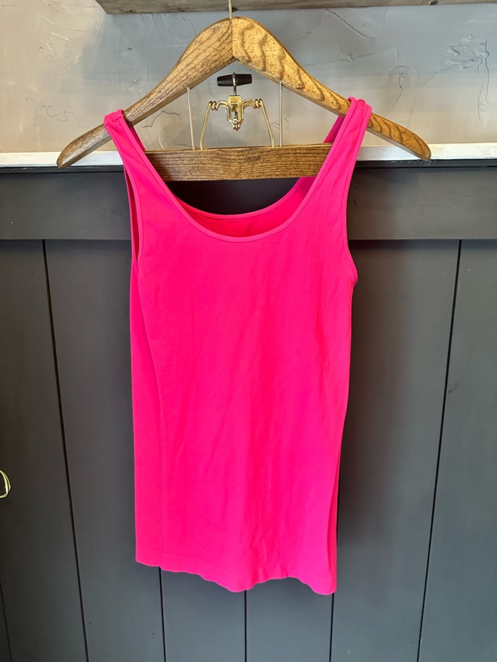 NikiBiki Hot Pink Seamless Tank‎ Top Women’s Stretch Layering Cami